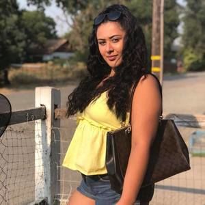 Meet your Posher, Bianca